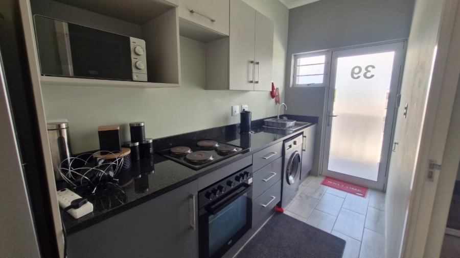 To Let 1 Bedroom Property for Rent in Linton Grange Eastern Cape